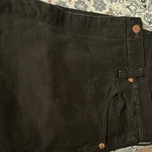 Black men’s wrangler jeans